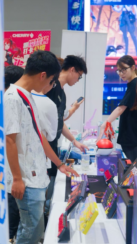游侠网15